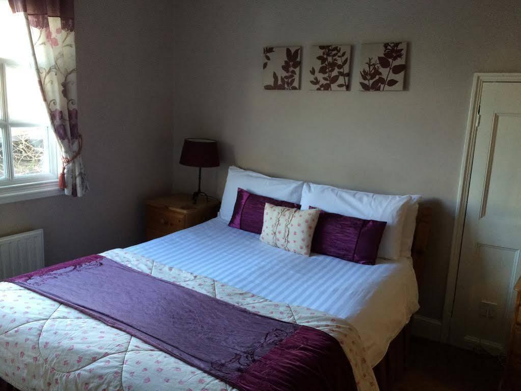 The Cromwell Arms Inn Bovey Tracey Exteriér fotografie