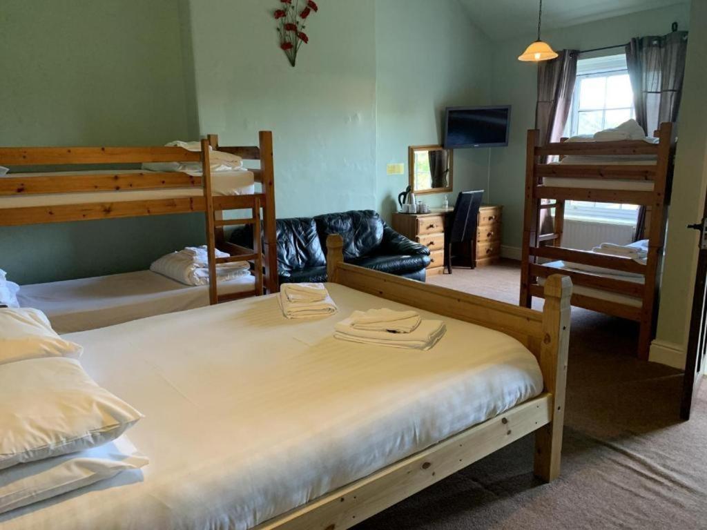 The Cromwell Arms Inn Bovey Tracey Exteriér fotografie